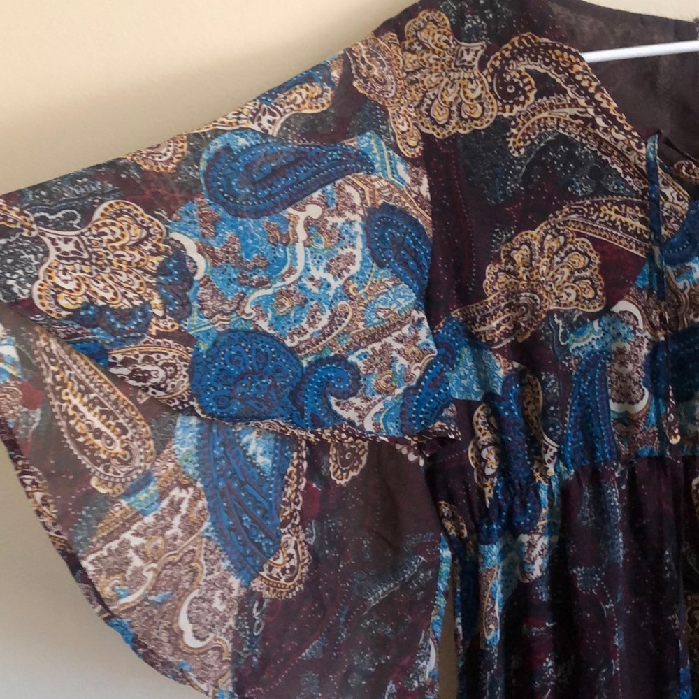 Dress - Picture 3 of 4